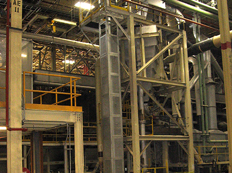 sand vertical elevator